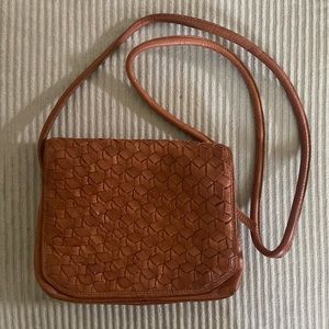 Day and Mood crossbody